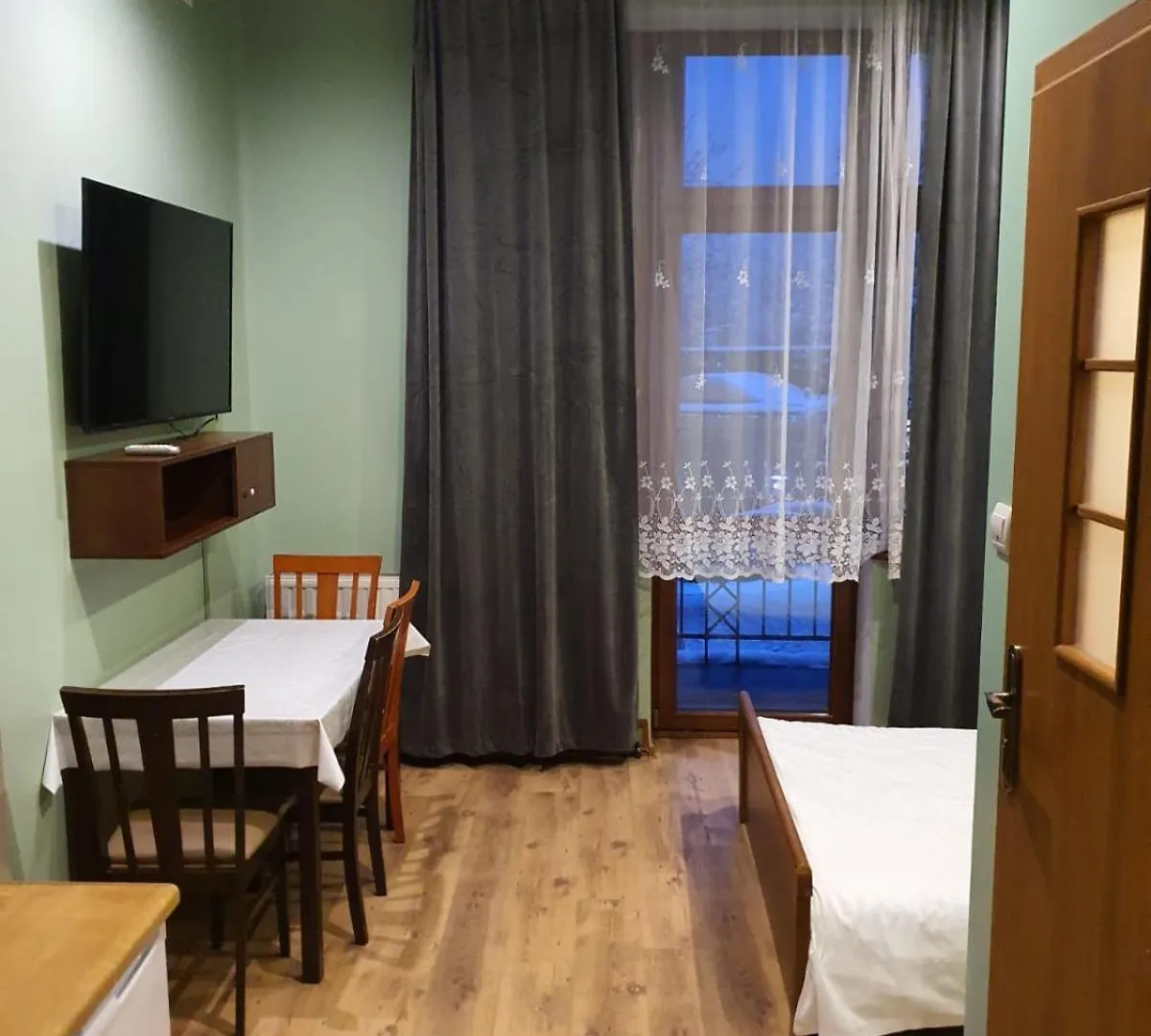 Apartamenty Krupowki Zakopane Bed & Breakfast